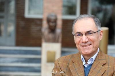 توضیح حسین پاینده درباره یک کتاب