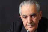 جایزه محمد قهرمان اعطا می گردد